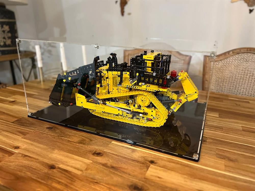 LEGO® Technic: CAT D11 Bulldozer (42131) için Sergileme Vitrini