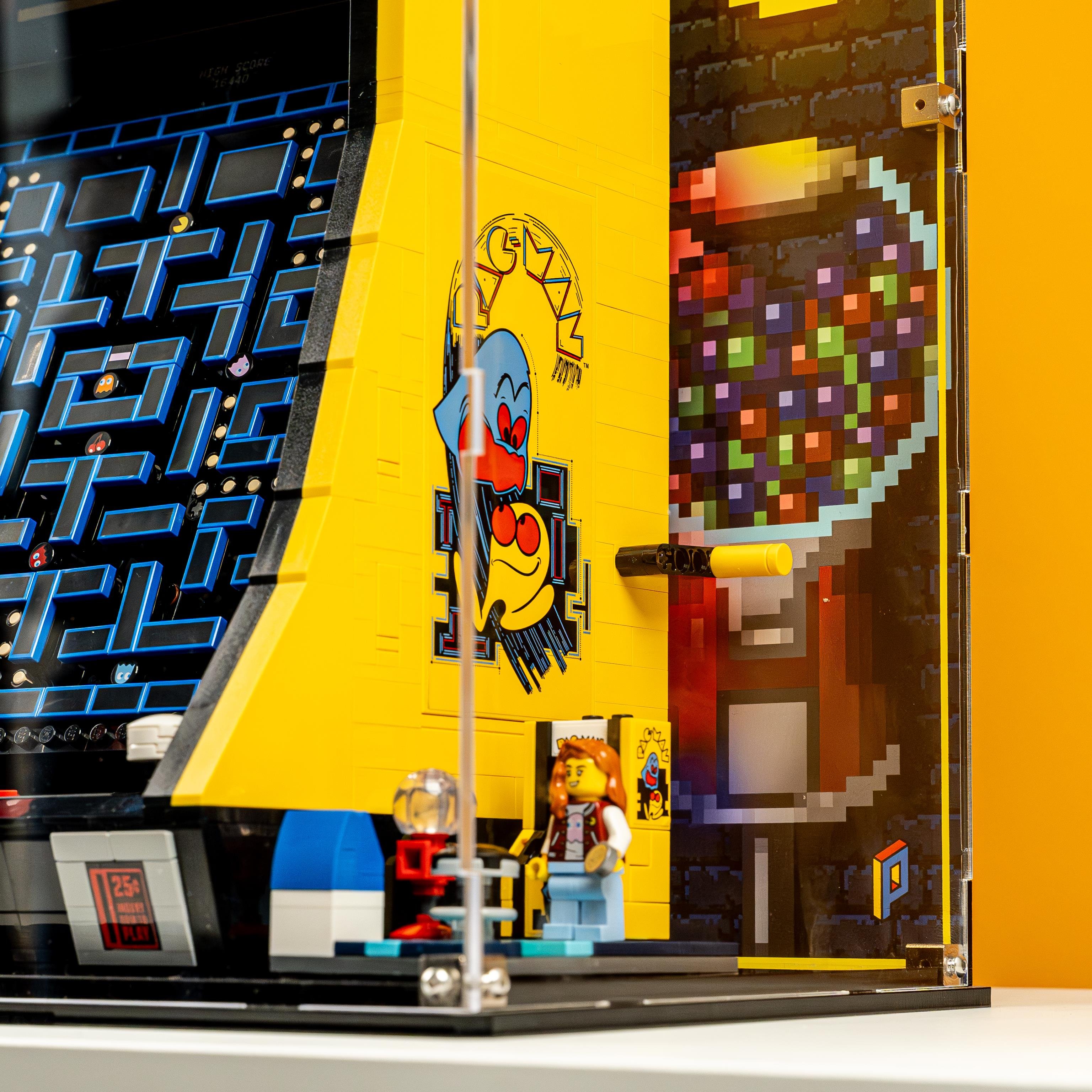 LEGO® Icons: Pac-Man Oyun Konsolu (10323) için Sergileme Vitrini