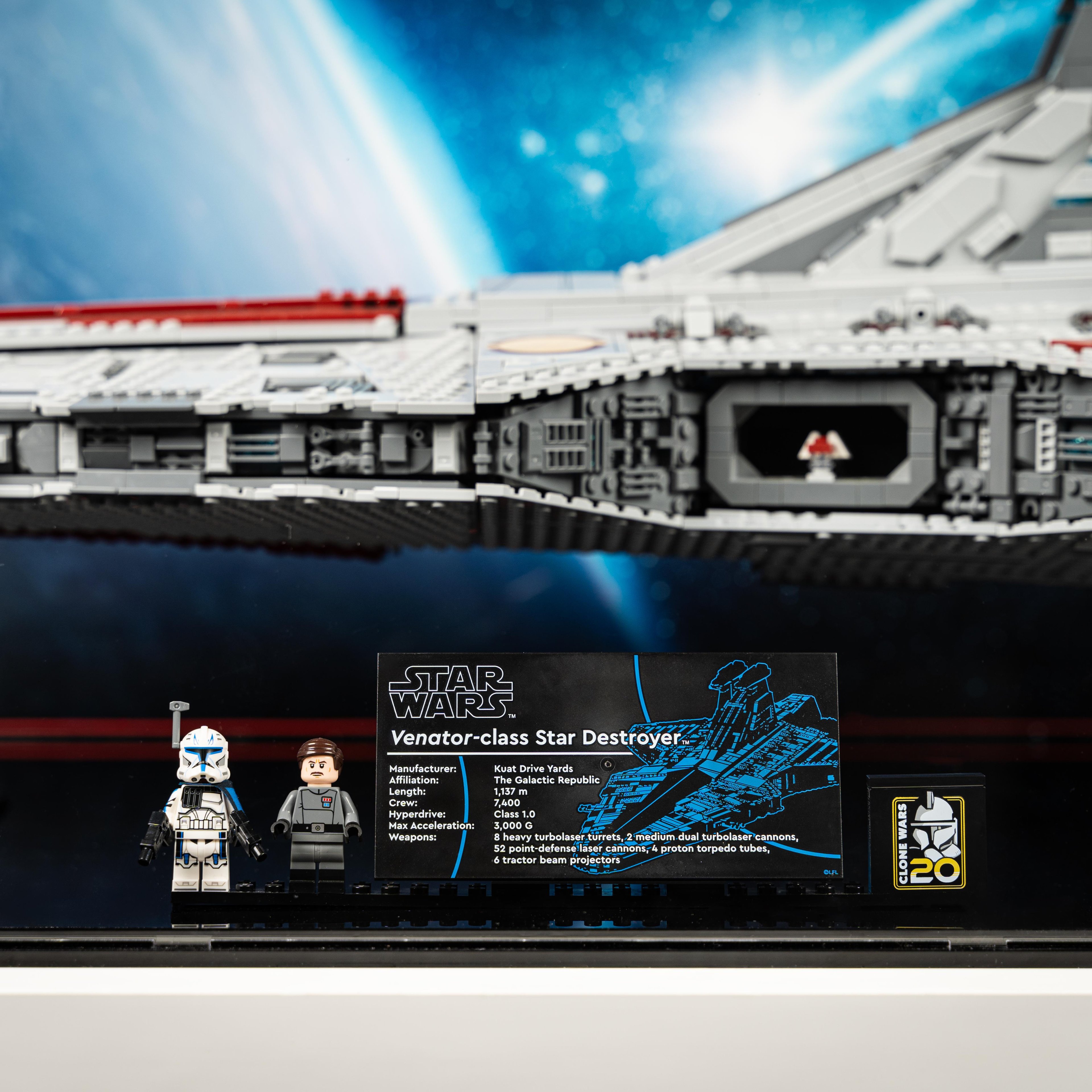 LEGO® Star Wars: Venator Sınıfı Cumhuriyet Saldırı Kruvazörü (75367) için Sergileme Vitrini