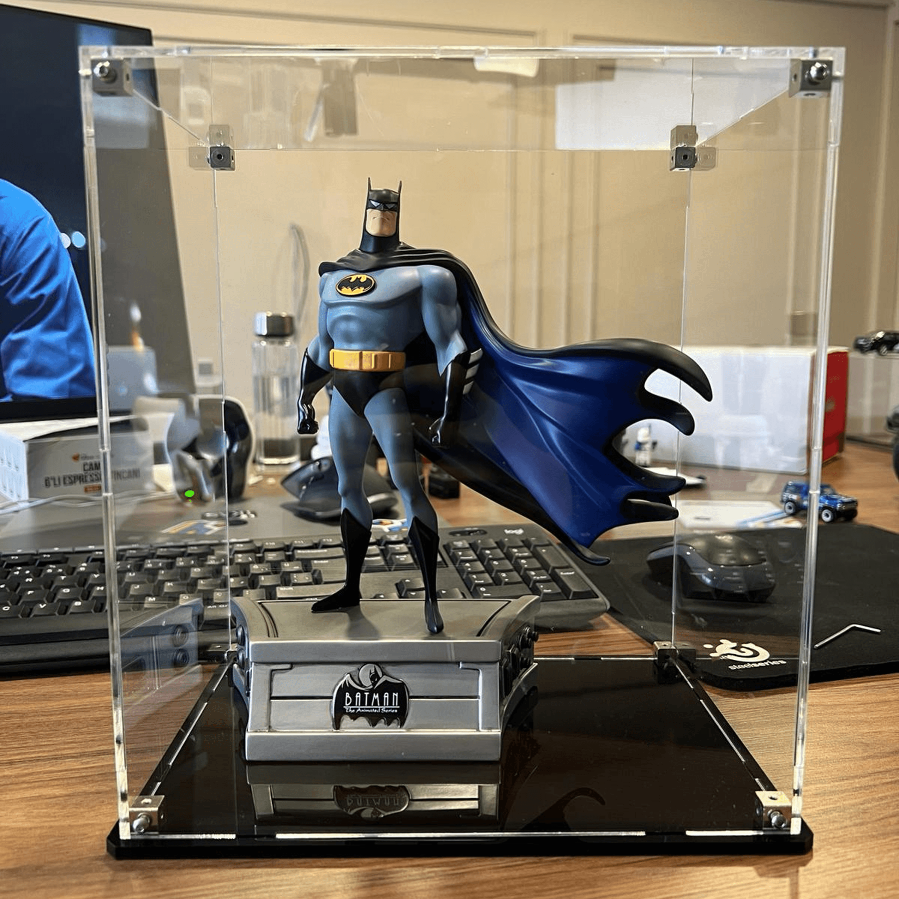 Iron Studios - Display Case for Batman Animated Series - Art Scale 1/10
