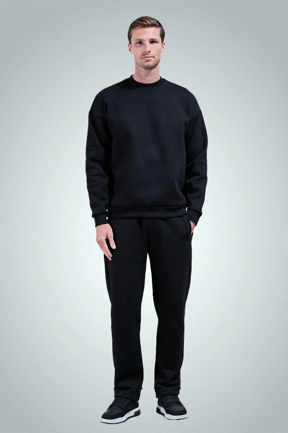 Erkek Bisiklet Yaka Düz Sweatshirt - Черный