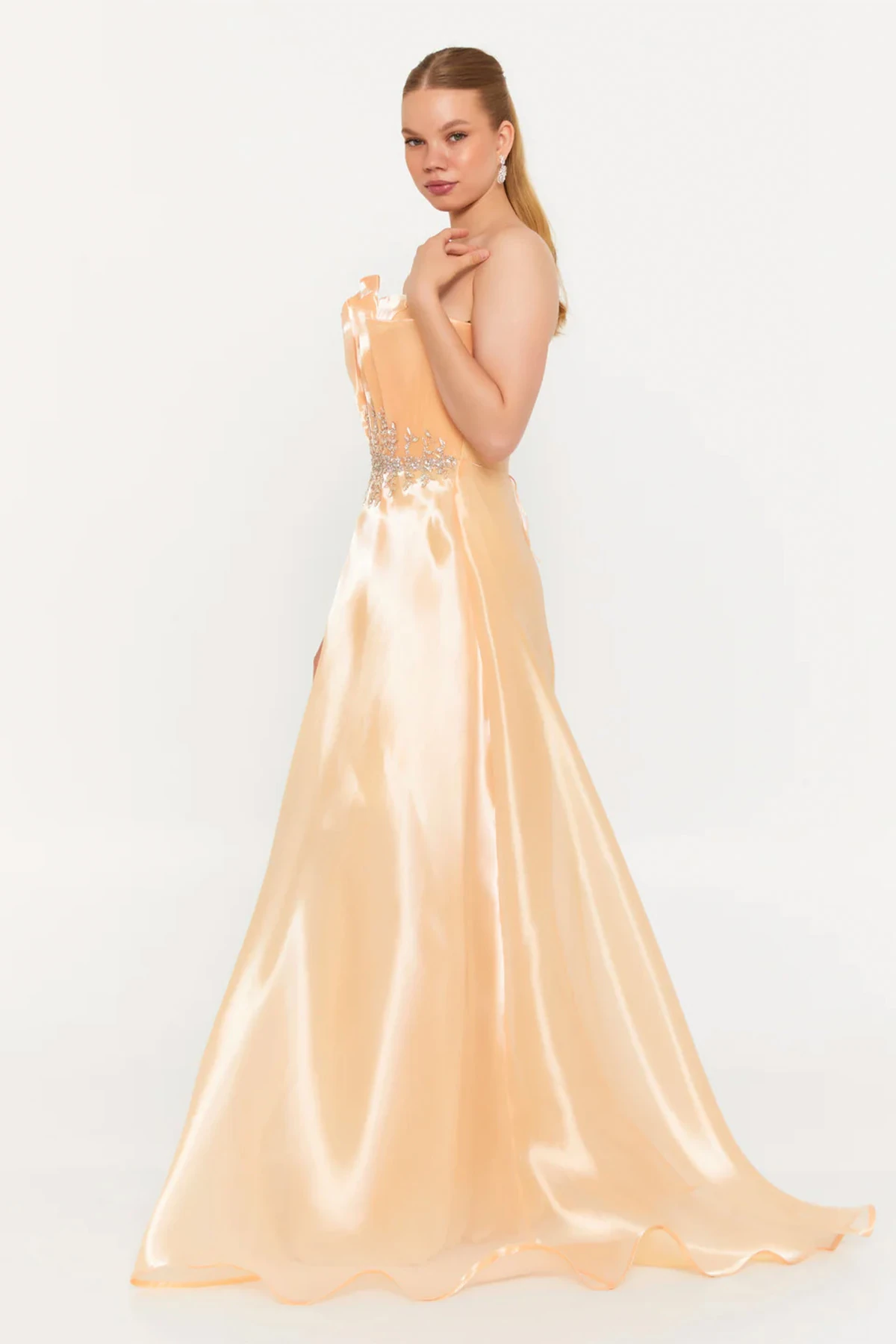 Straplez Uzun Tül A Kesim Abiye Balo Elbisesi - Safran