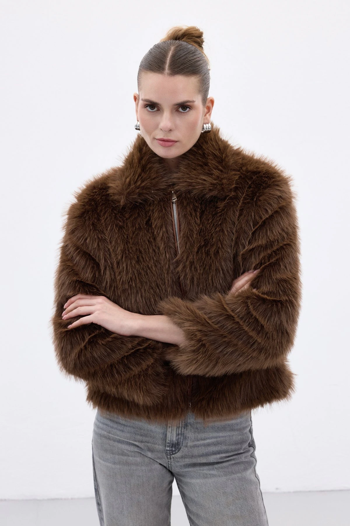 Tüylü Fermuarlı Kadın Kürk - Kahve