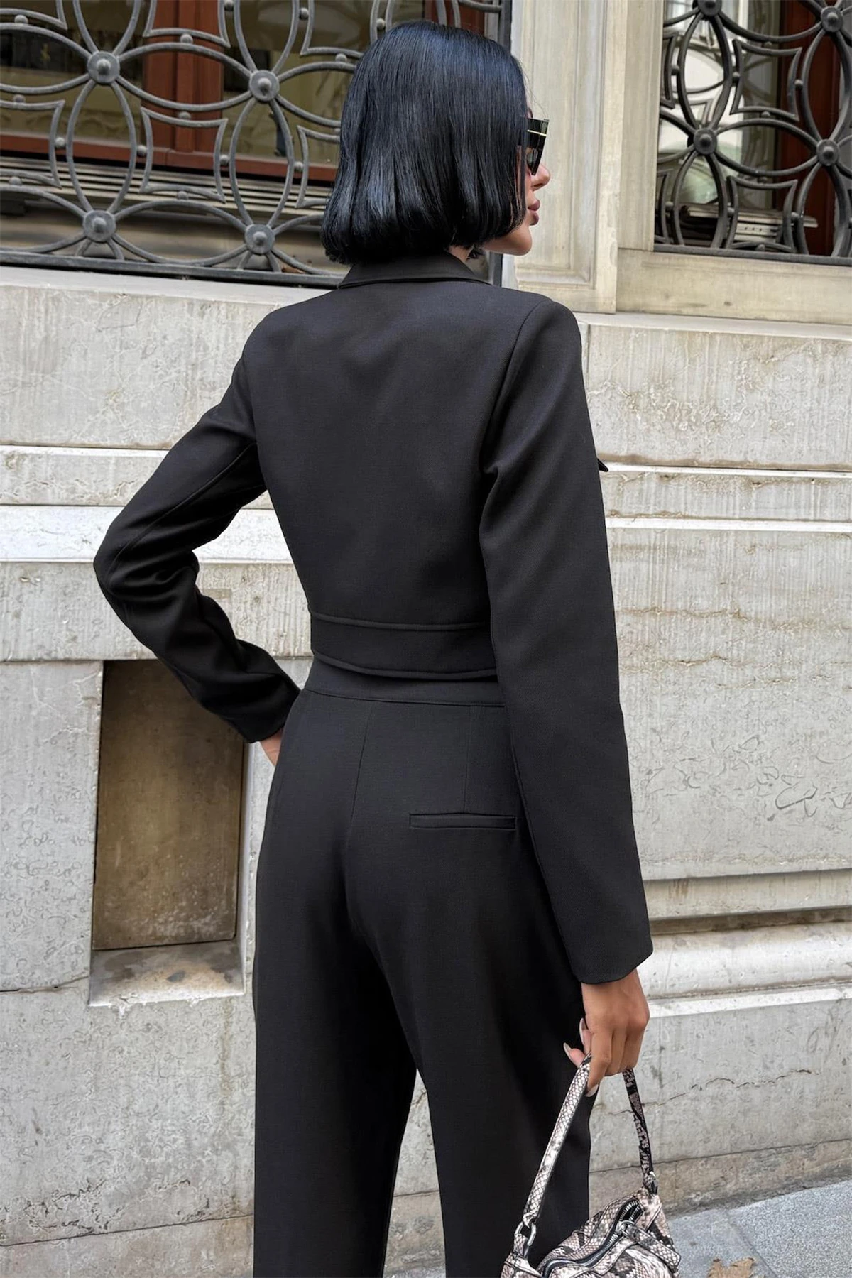 Crop Ceket ve Vintage Düğmeli Premium Kadın Takım