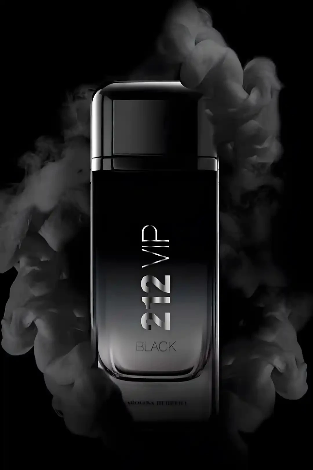 Carolina Herrera 212 Vip Black EDP Erkek Parfüm