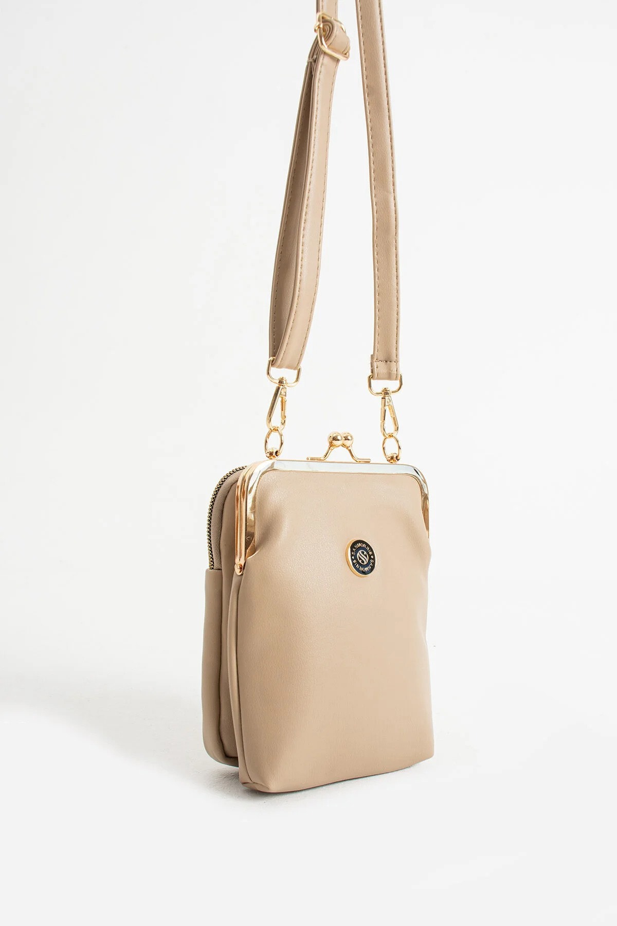 Gold Aksesuarlı Çapraz Askılı Suni Deri Omuz ve Çapraz Çanta