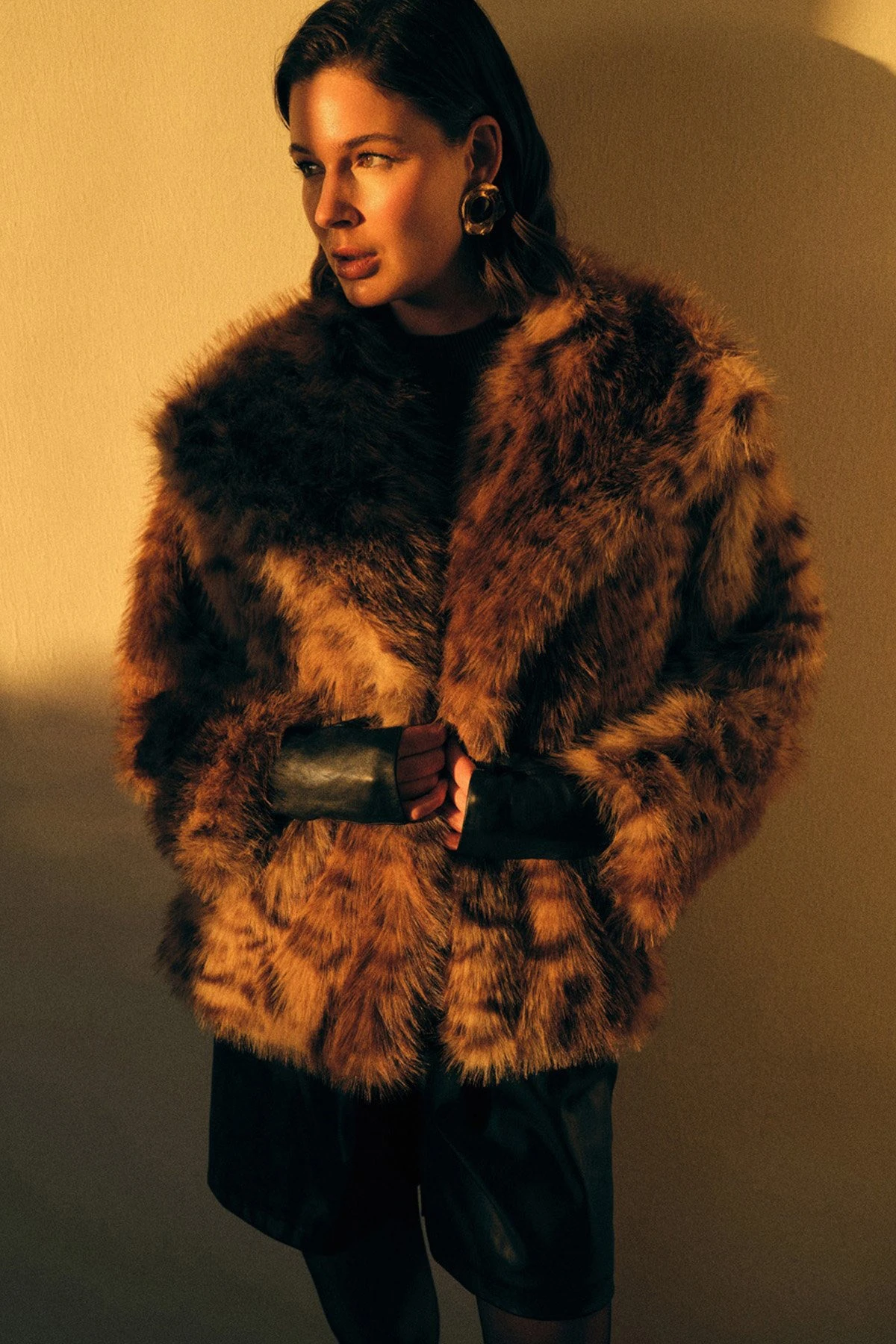 Geniş Yaka Leopar Desenli Kadın Kürk