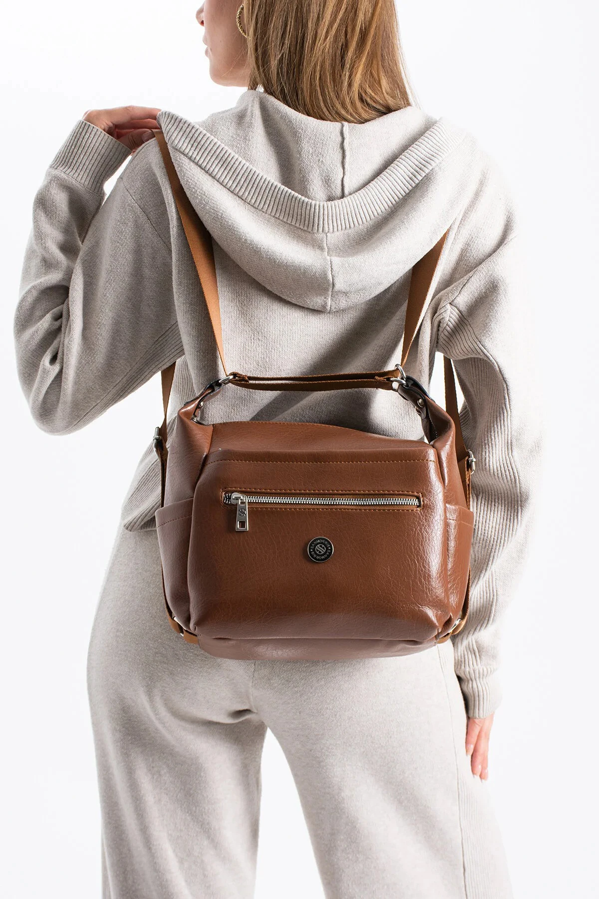 Kadın 4 Bölmeli Suni Yumuşak Deri Omuz ve Sırt Çantası - Taba Mat