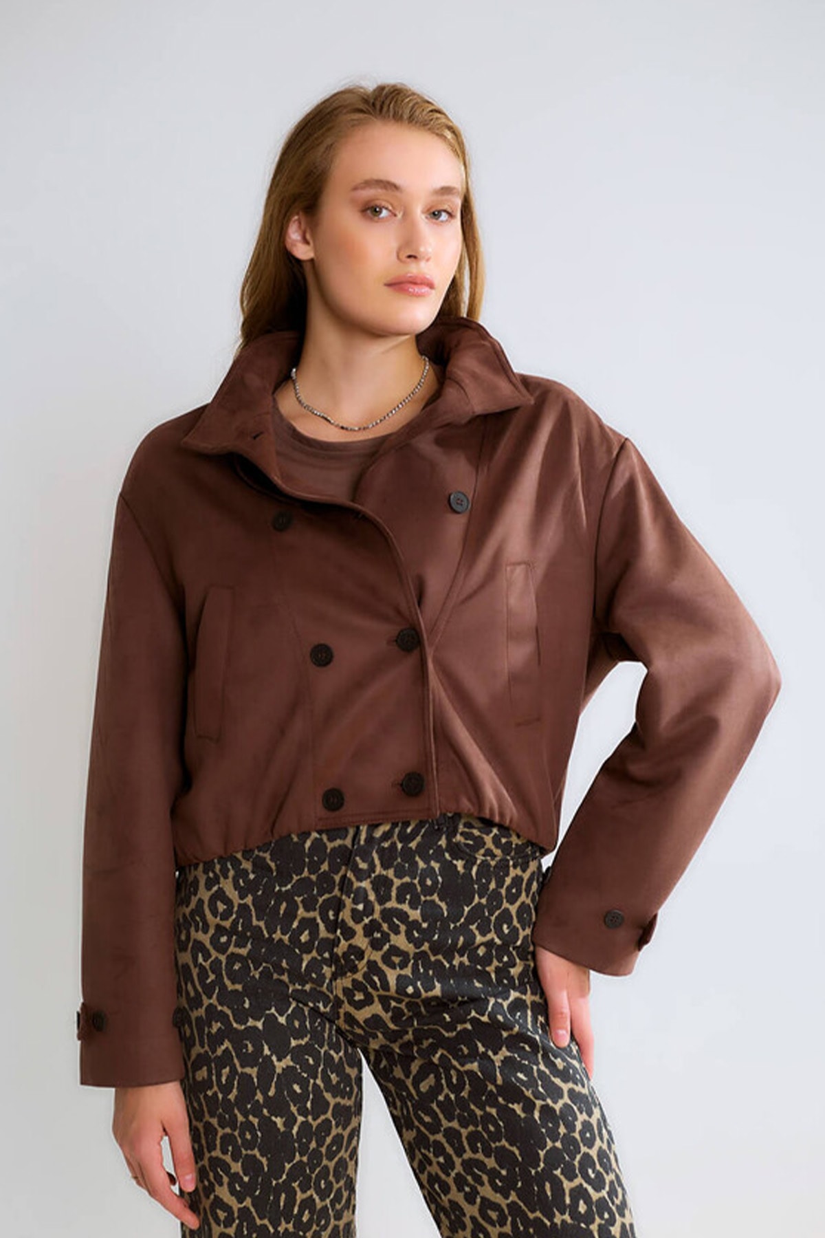 Premium Gabardin Düğmeli Astarlı Kadın Crop Mont