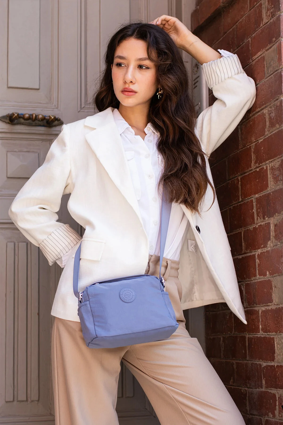 Ayarlanabilir Çapraz Askılı Küçük Boy El ve Omuz Çantası