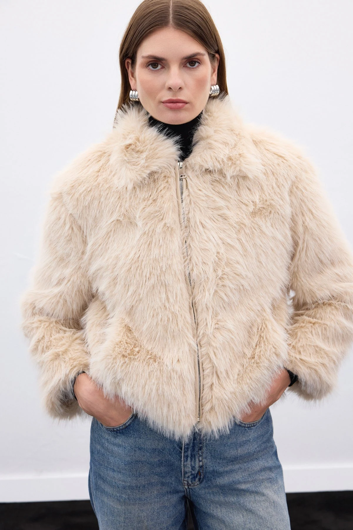Tüylü Fermuarlı Kadın Kürk - Бежевый
