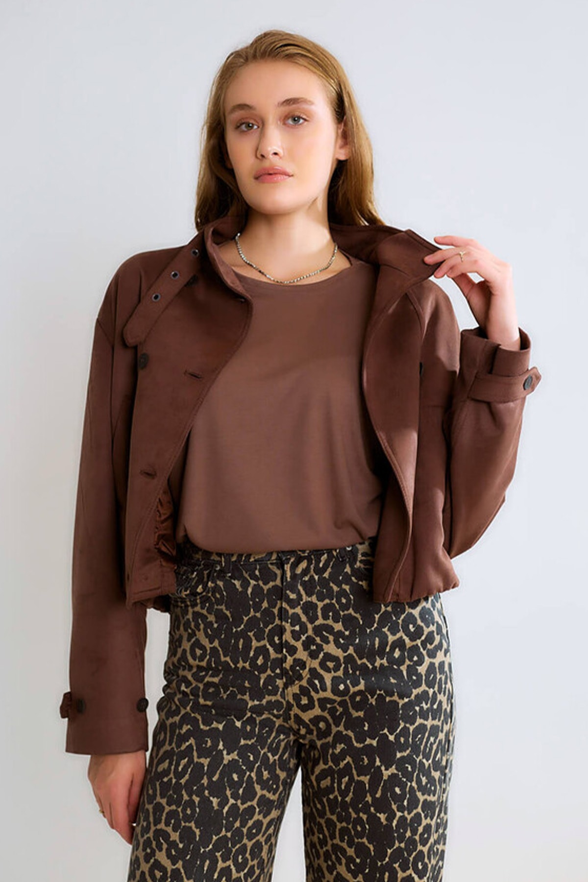 Premium Gabardin Düğmeli Astarlı Kadın Crop Mont