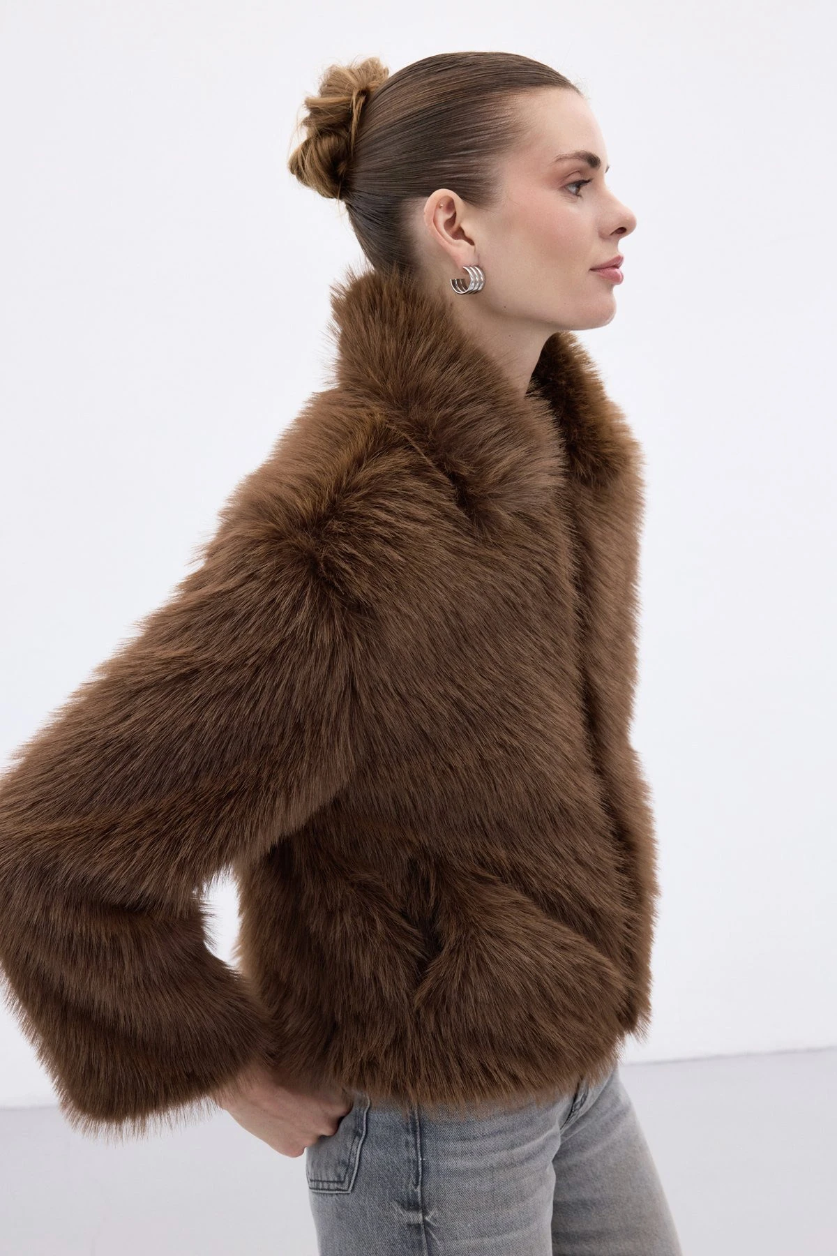 Tüylü Fermuarlı Kadın Kürk - Kahve