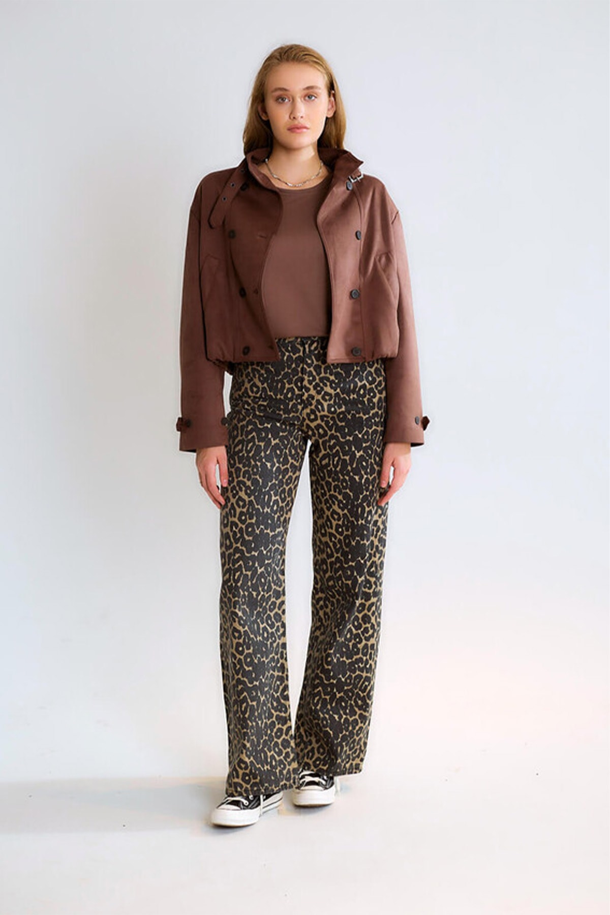 Premium Gabardin Düğmeli Astarlı Kadın Crop Mont