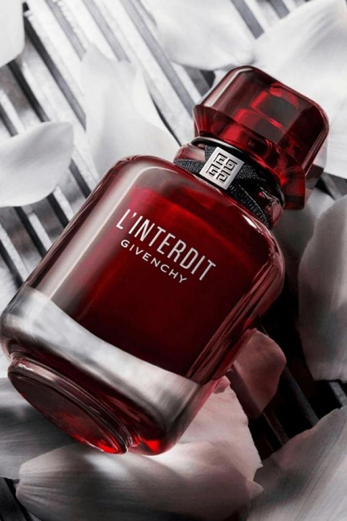 Givenchy L'Interdit Rouge EDP Kadın Parfüm - 80 ml