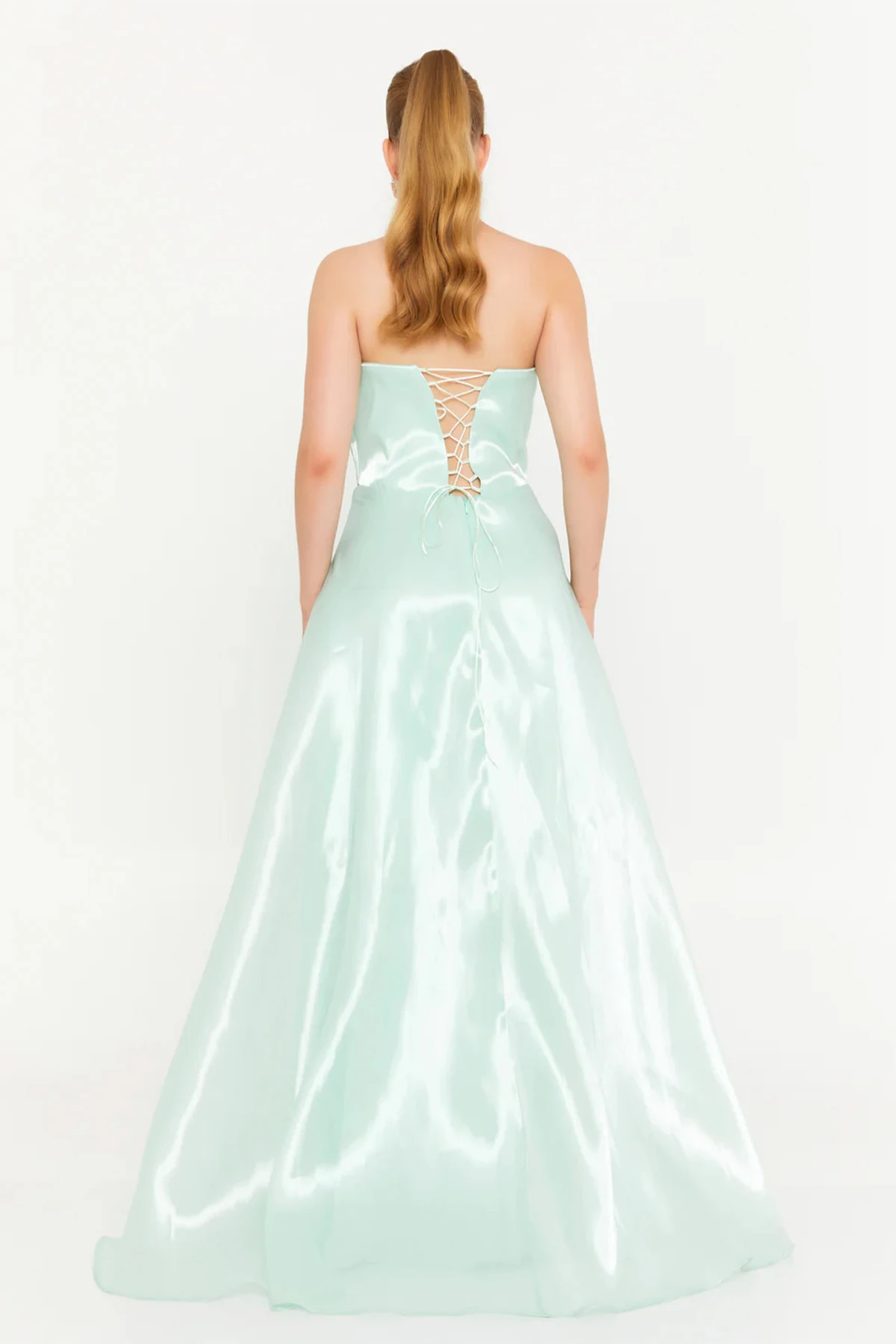 Straplez Uzun Tül A Kesim Abiye Balo Elbisesi - Nane