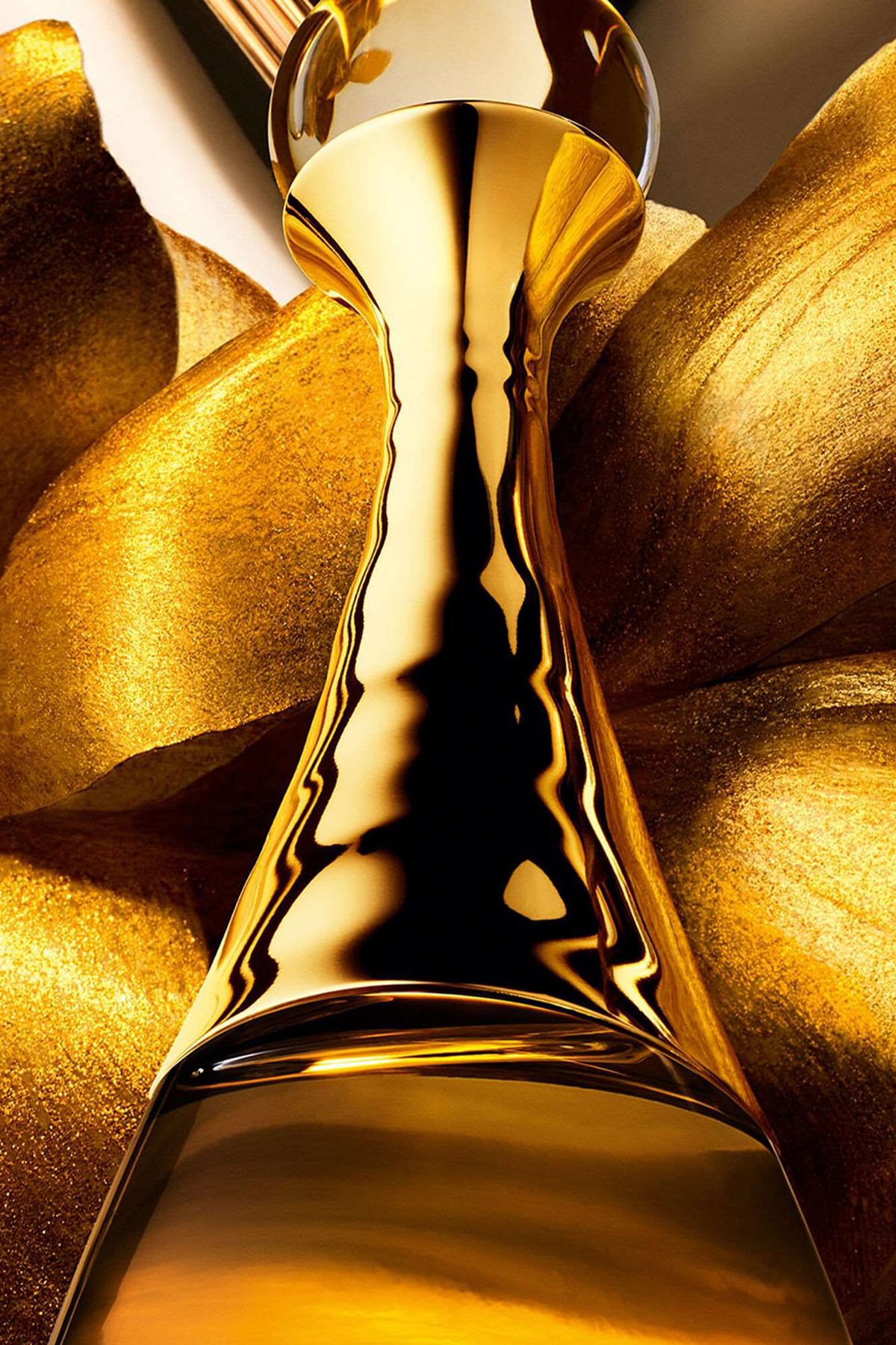Dior Jadore L'Or Essence De Parfum 80 ml Kadın Parfüm