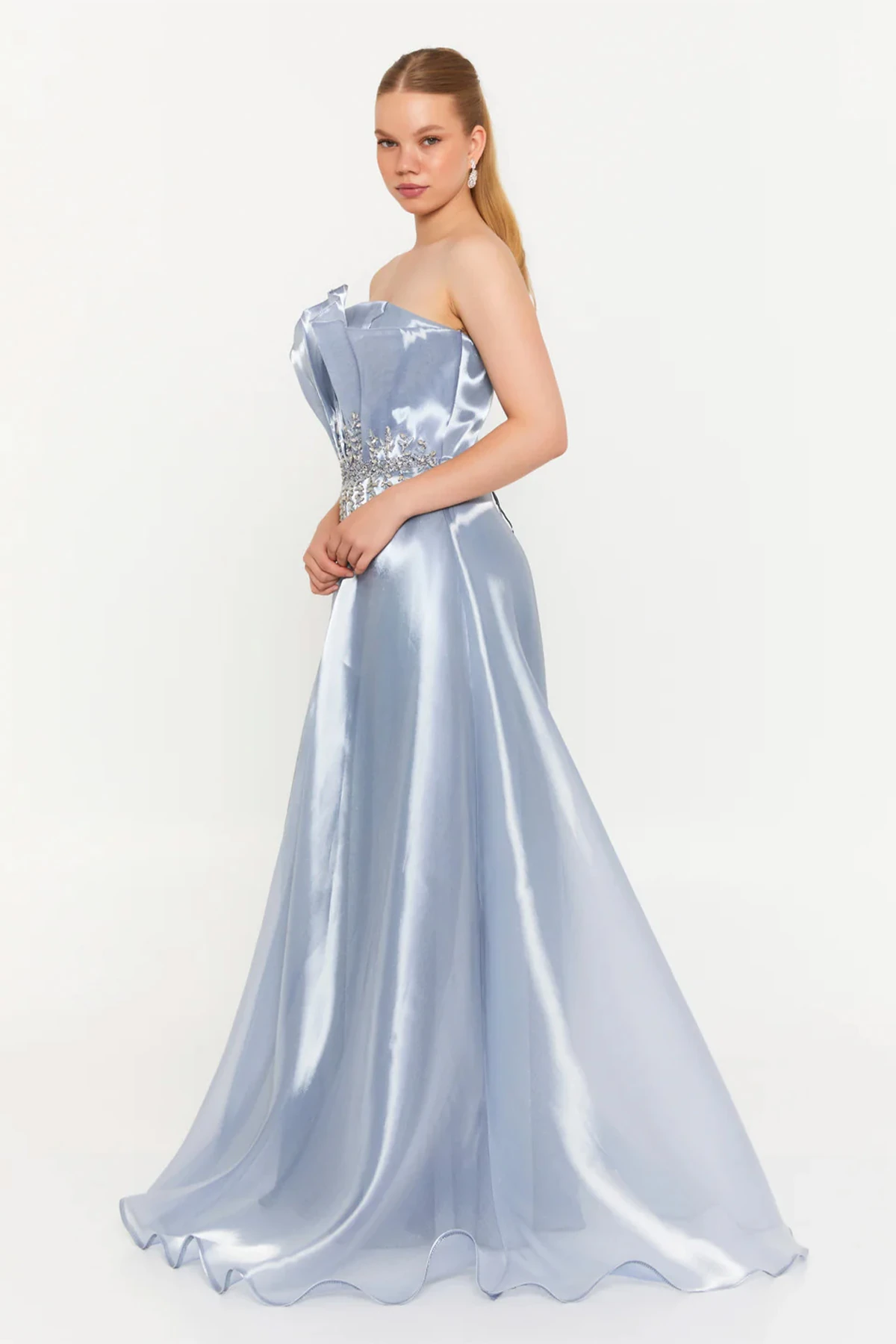 Straplez Uzun Tül A Kesim Abiye Balo Elbisesi - Duman