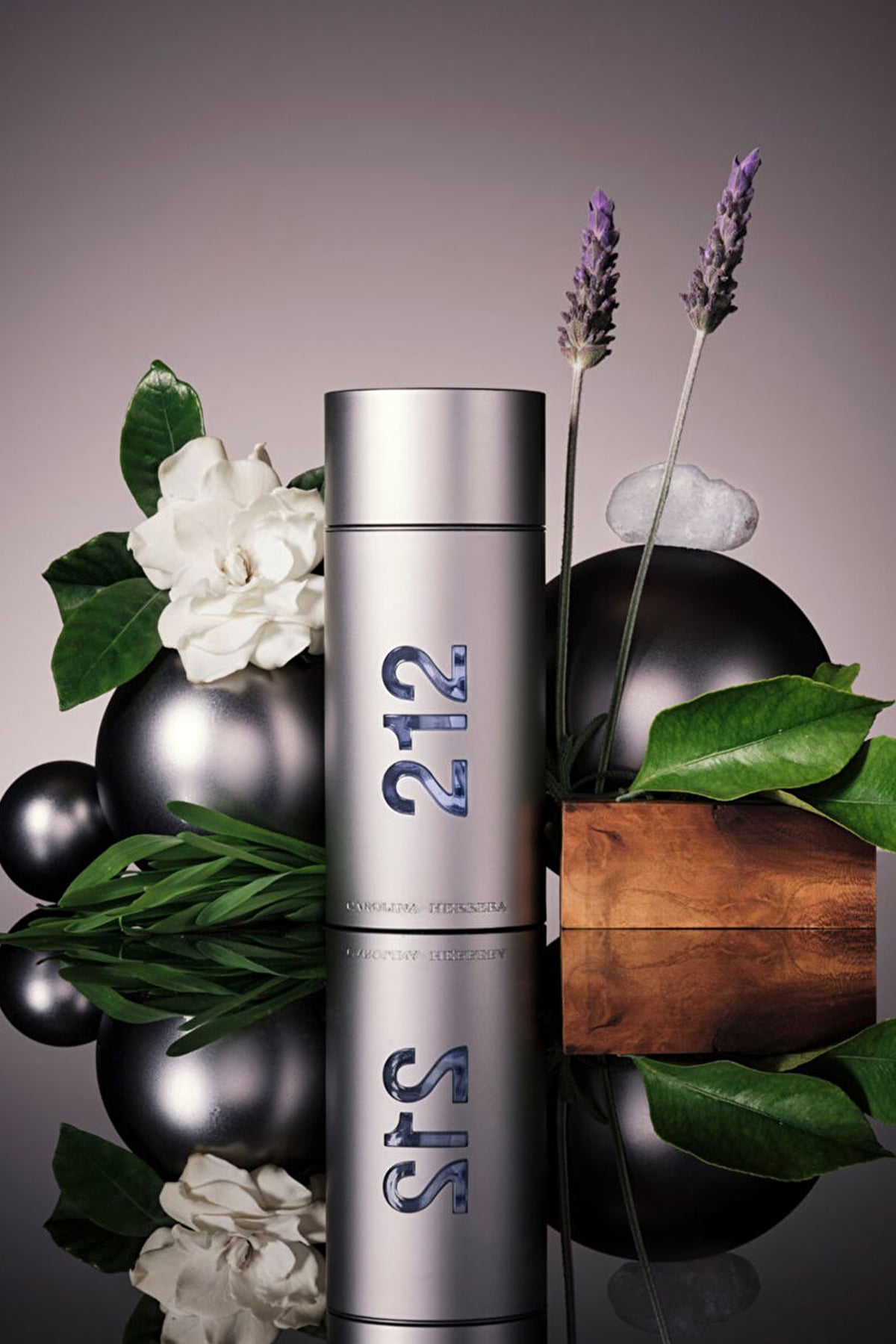 Carolina Herrera 212 Men NYC ETD Parfüm - 100 Ml