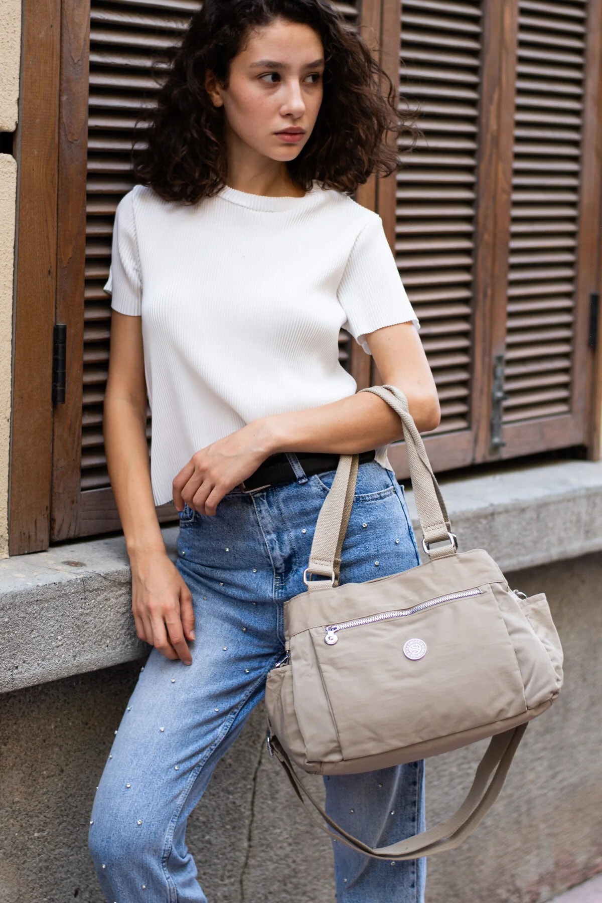 5 Gözlü Suya Dayanıklı Çapraz Askılı El ve Omuz Çantası - Bej