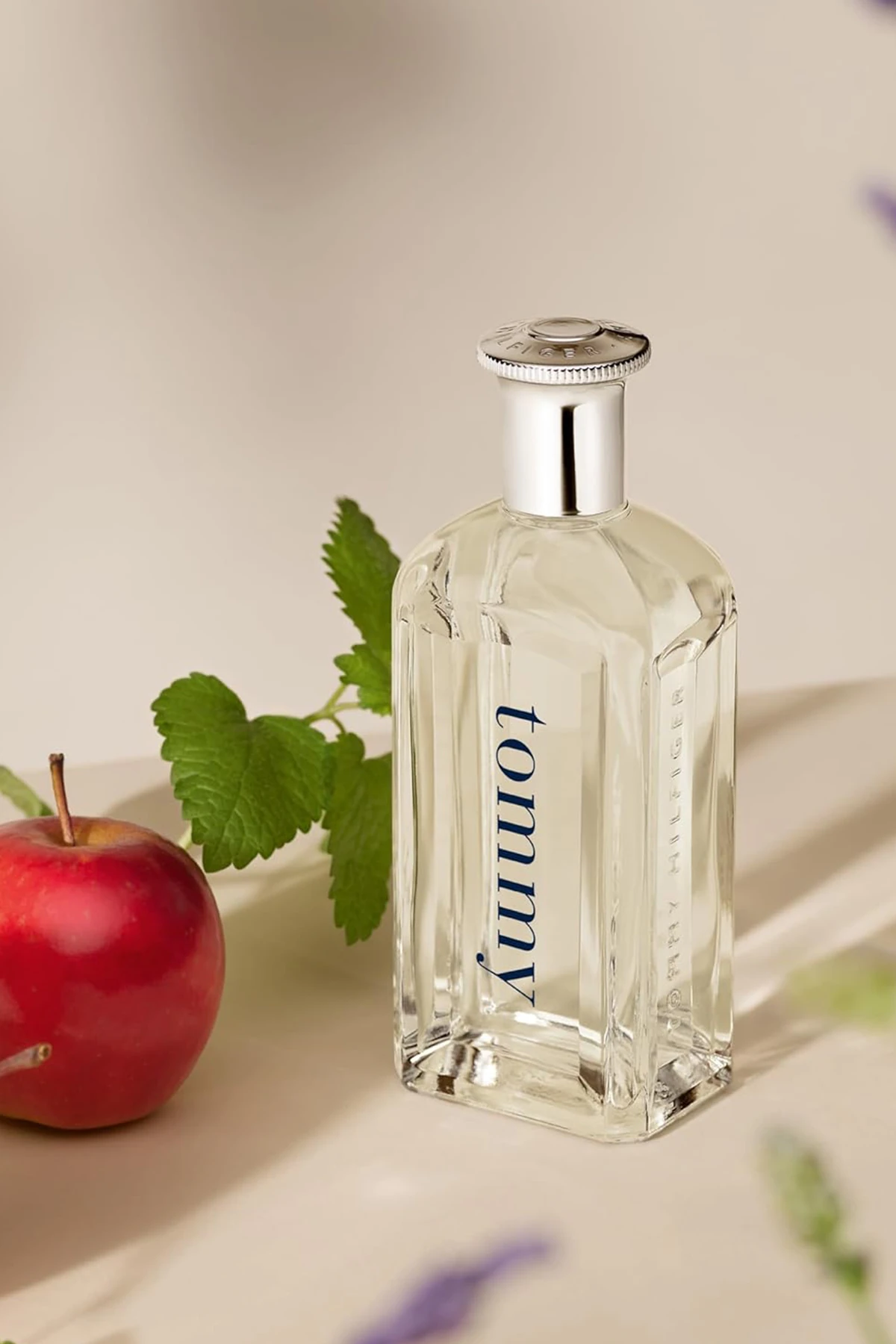 Tommy Hilfiger EDT Erkek Parfüm - 50 ml