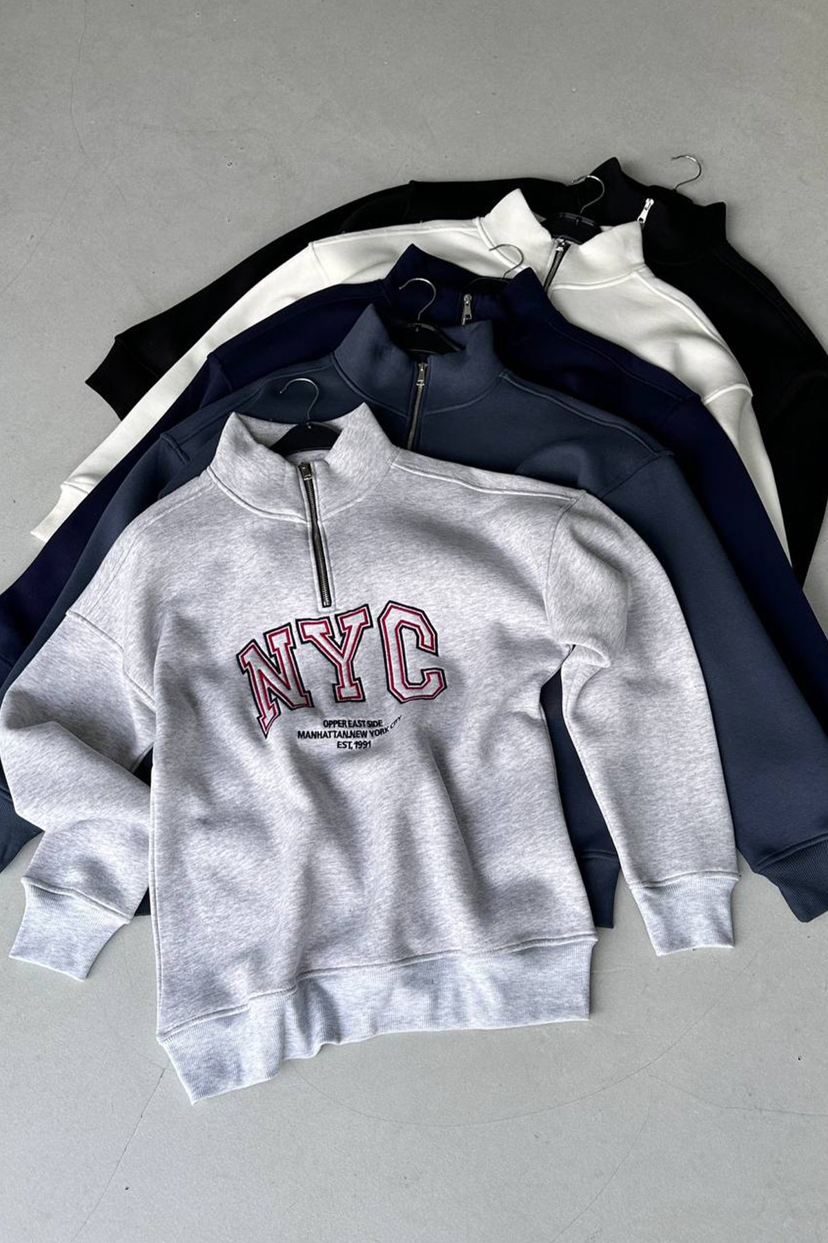 Oversize Kadın Sweatshirt Yumuşak Dokulu Yarım Fermuarlı NYC Baskılı Sweat