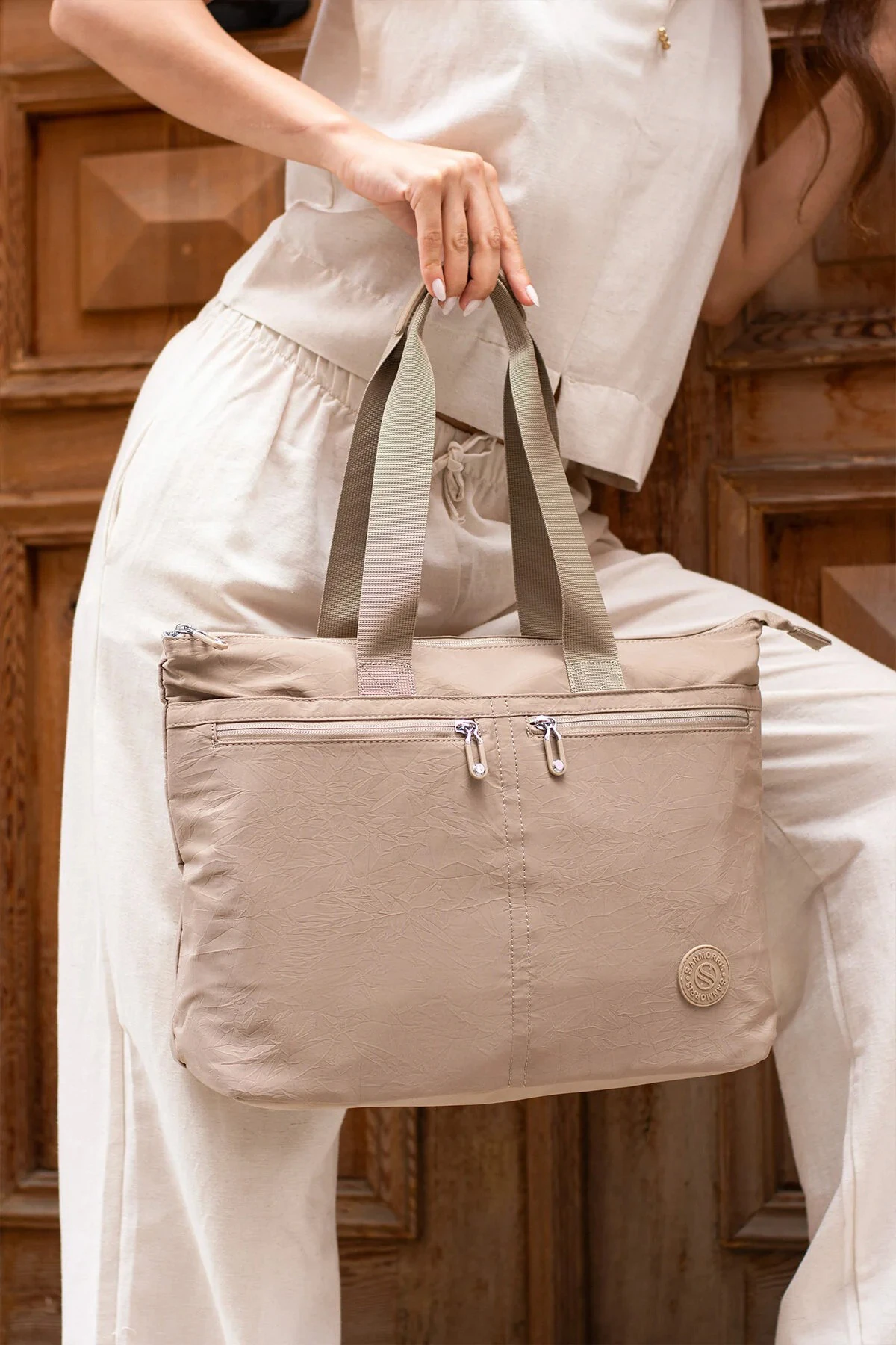 6 Gözlü Kullanışlı Paraşüt Kumaş Büyük Boy El ve Omuz Çantası - Bej