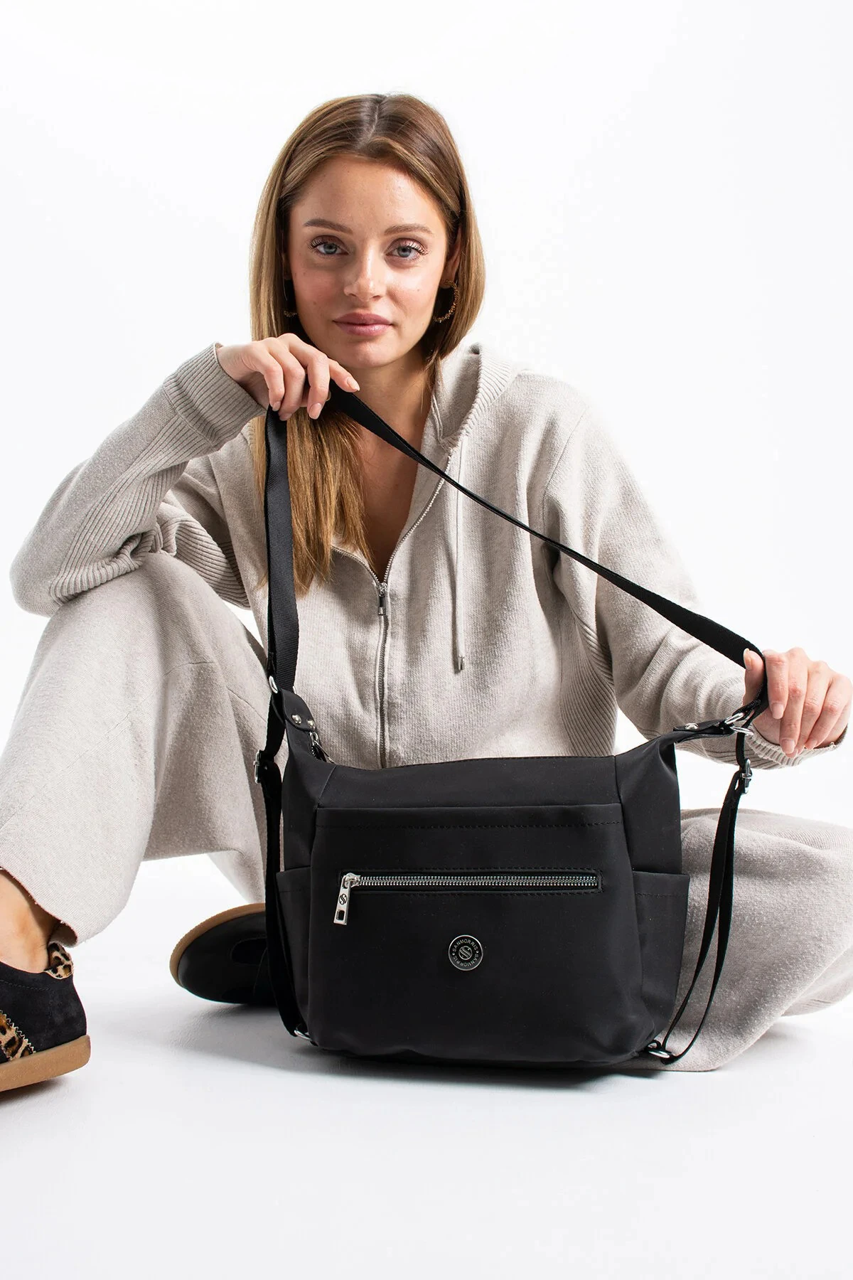 Kadın 4 Bölmeli Suni Yumuşak Deri Omuz ve Sırt Çantası