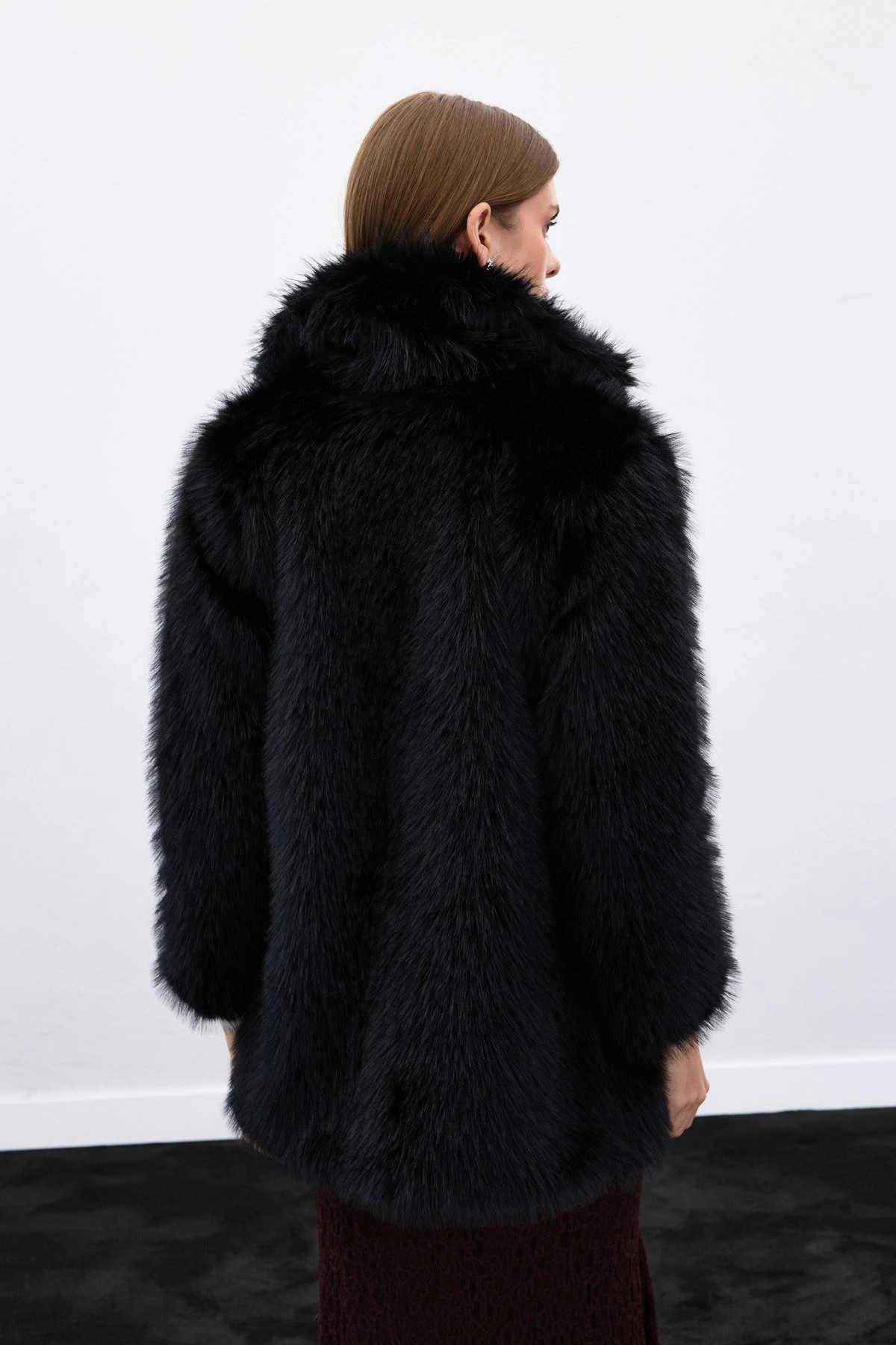 Çıt Çıt Detaylı Siyah Kadın Kürk