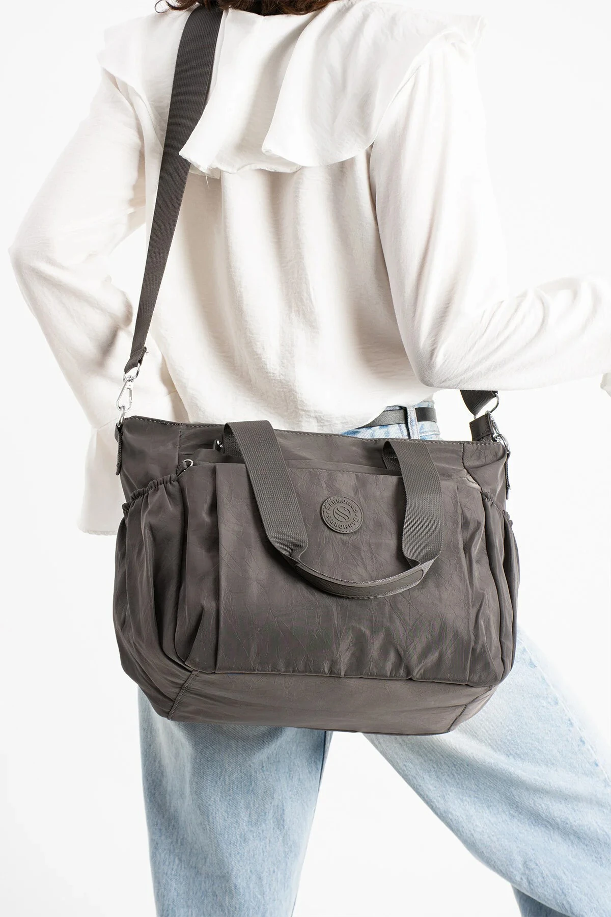 Büyük Boy 4 Bölmeli Suya Dayanıklı Çapraz ve Omuz Askılı Çanta - Koyu Gri