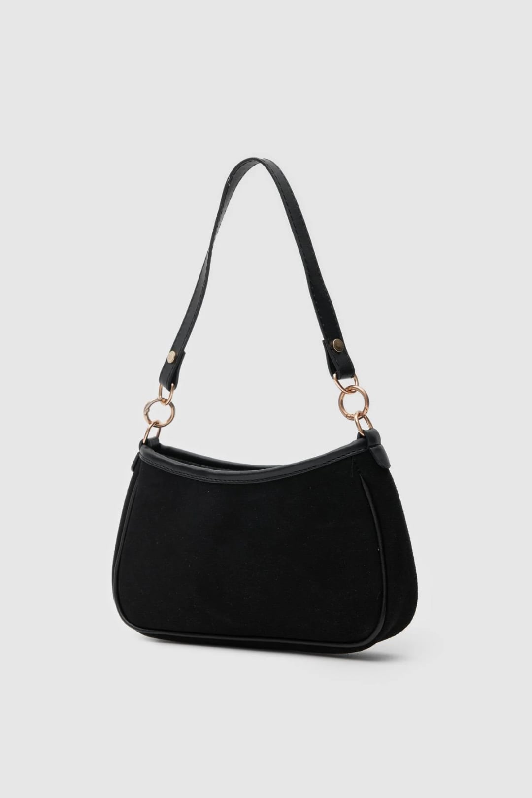 Baget Çanta Üretimi Nasıl Yapılır?