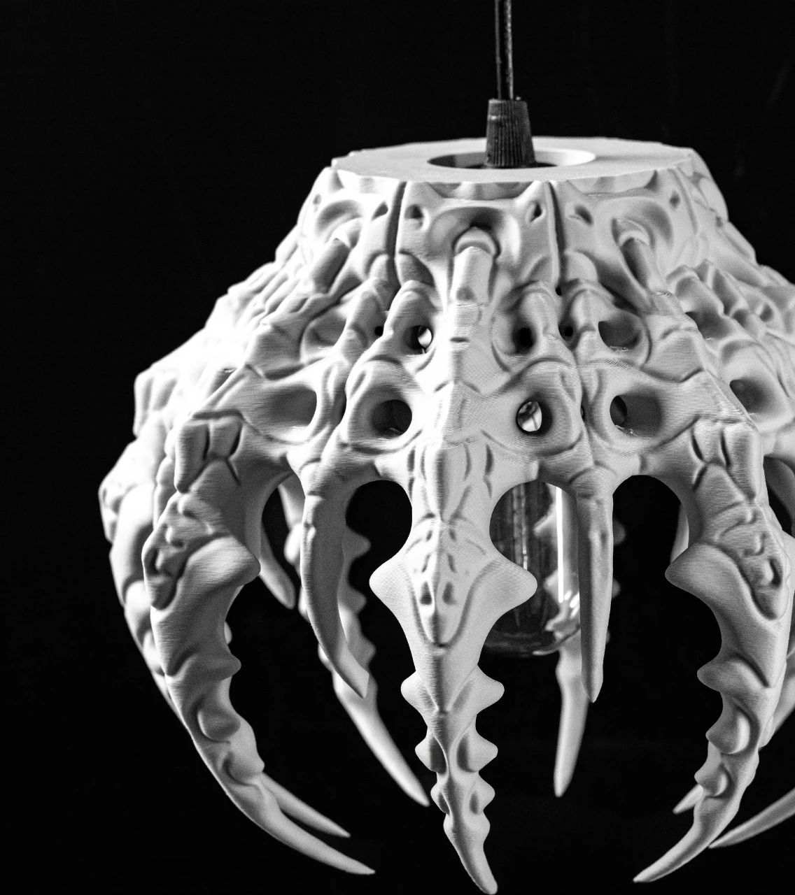 Skeleton Sarkıt Aydınlatma