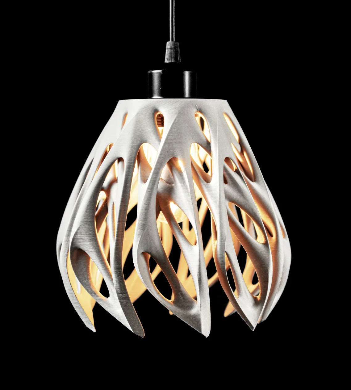 Mantis Sarkıt Aydınlatma