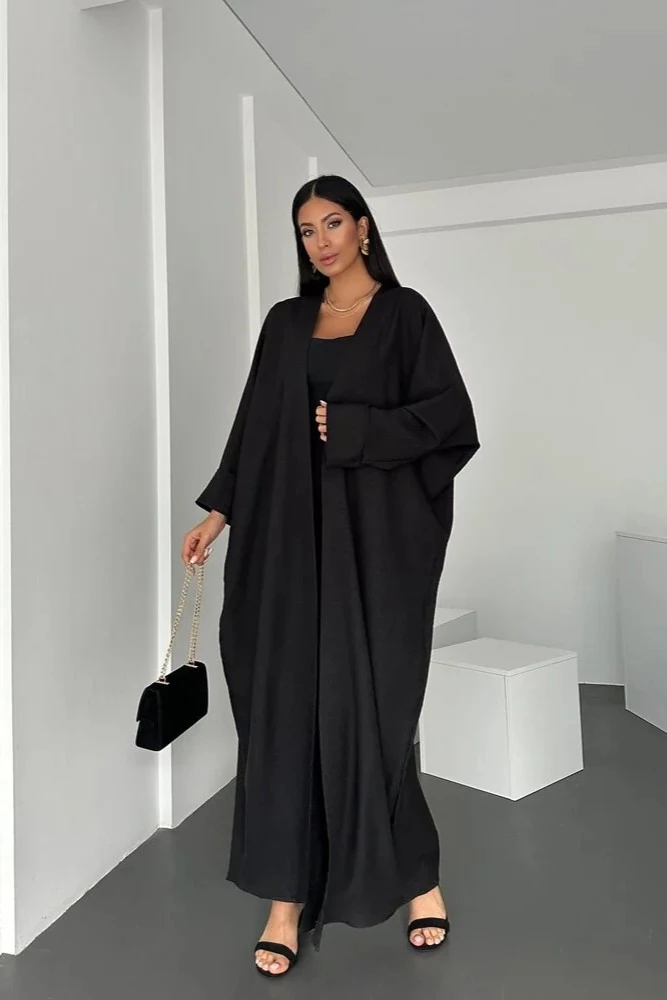 Gül Detaylı Kemerli Mevsimlik Abaya