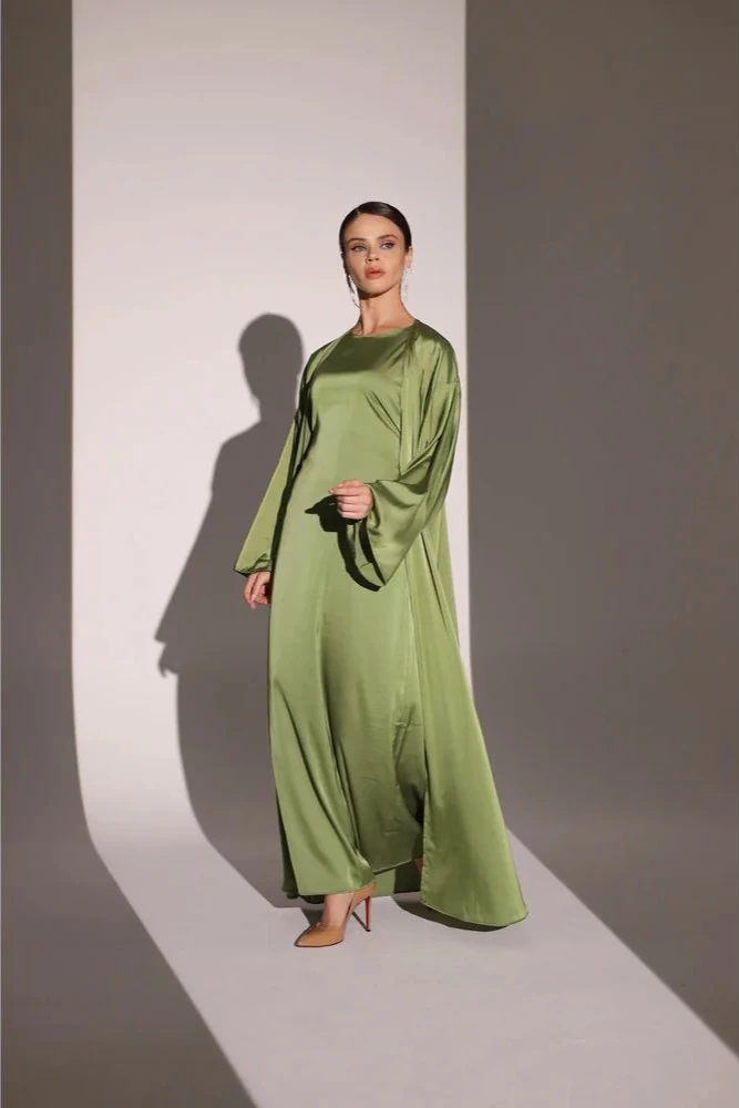 Yağ Yeşili İpek Abaya Takımı