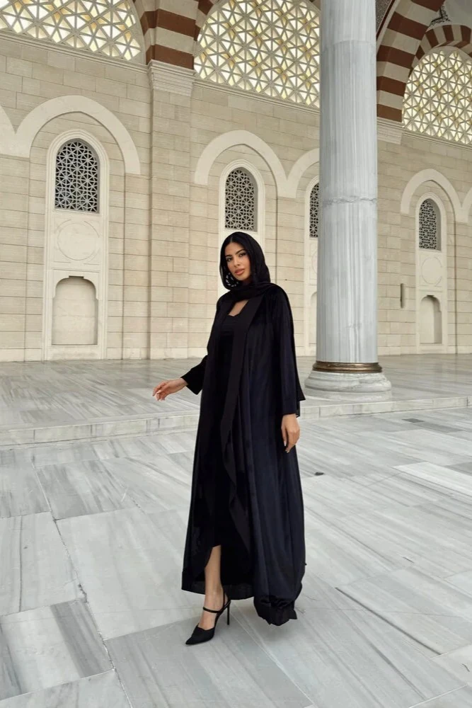 Kadife ve Şifon Kruvaze Siyah Abaya