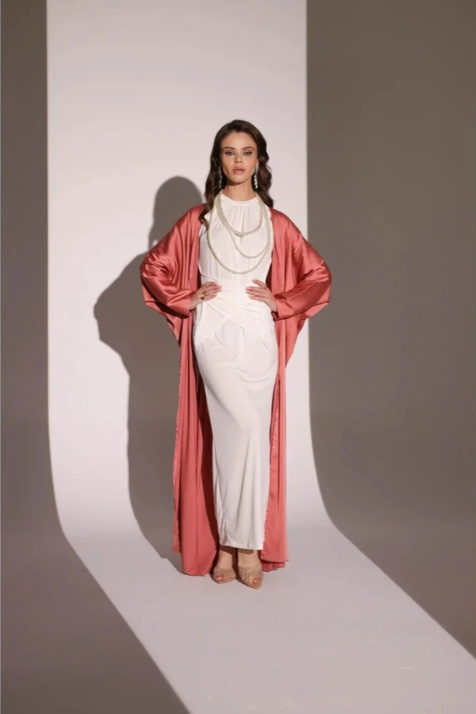 Parlak Dokulu Somon İpek Abaya