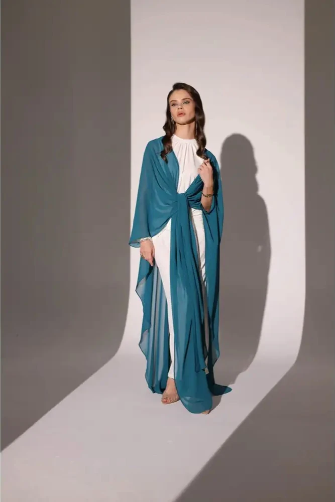 3 Şekilli Pelerinli Abaya