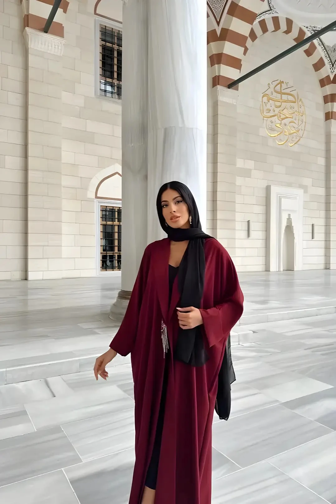 Broşlu Bordo Pardesu Abaya