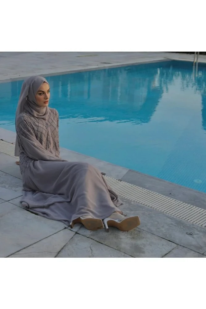 Limited Edition El İşlemeli Lüks Abaya Takımı