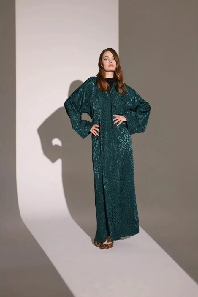 Zümrüt Yeşili Desenli Abaya ve Şal Takımı