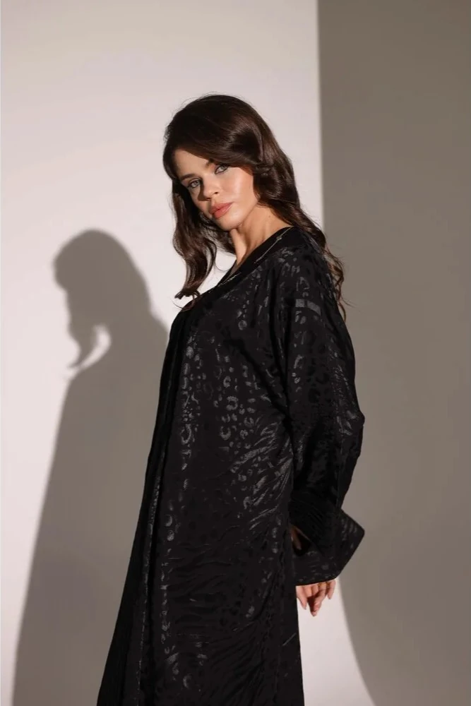 Jessica Krep Dokulu Siyah Abaya