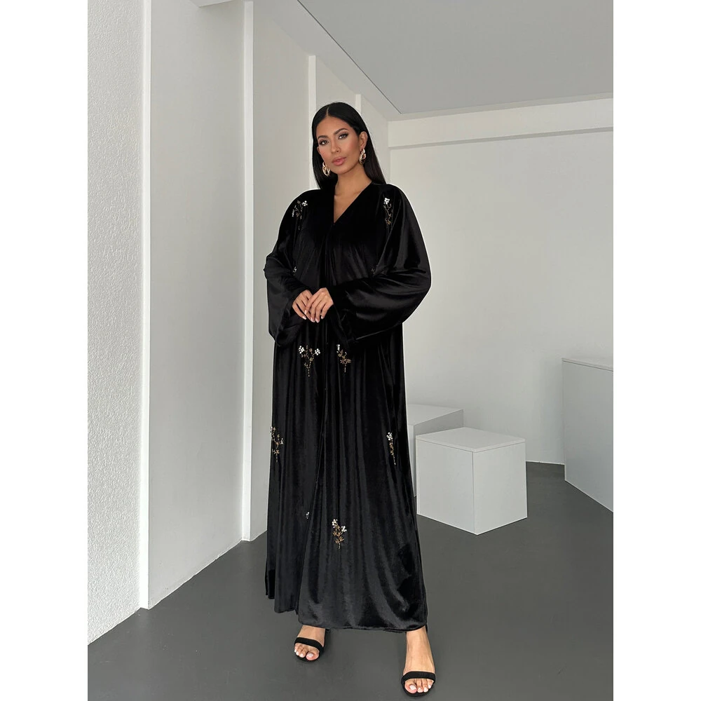 Lüks Kadife El İşlemeli Abaya - Mevsimlik, Standart Beden