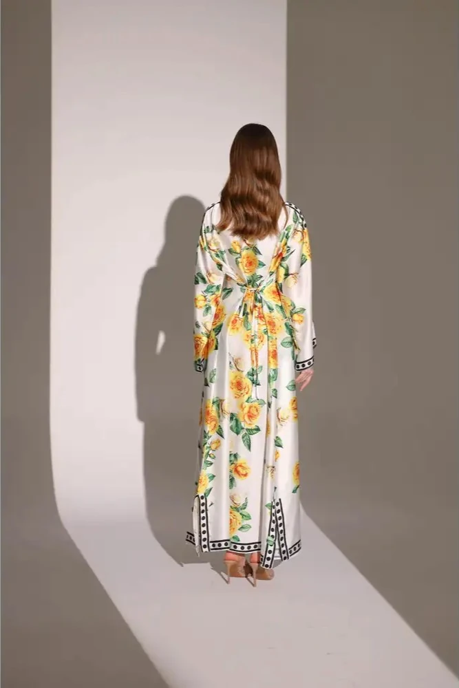 2 Şekilli İpek Elbise