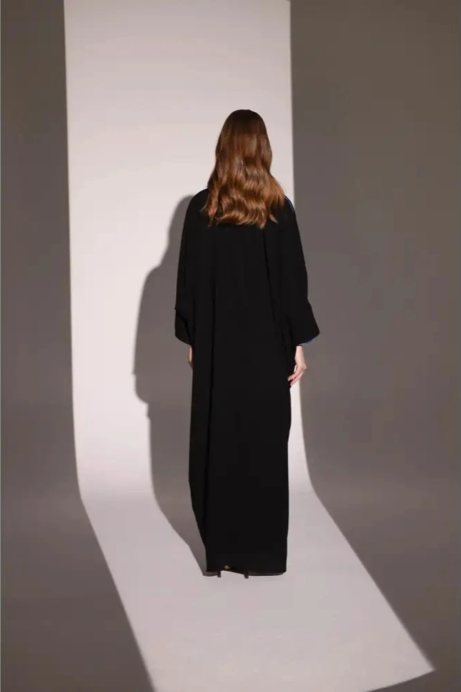 Mavi Etnik Desen İşlemeli Şal ve Yaka Detaylı Abaya