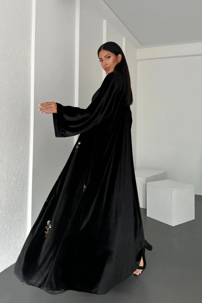 Lüks Kadife El İşlemeli Abaya - Mevsimlik, Standart Beden