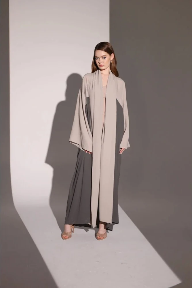 Kontrast Detaylı İki Renkli Abaya