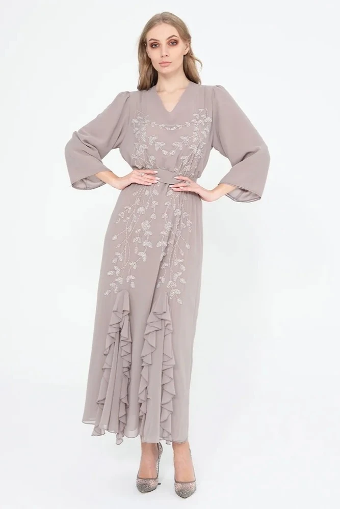 Önü Fırfırlı El İşlemeli Luxury Kemerli Elbise