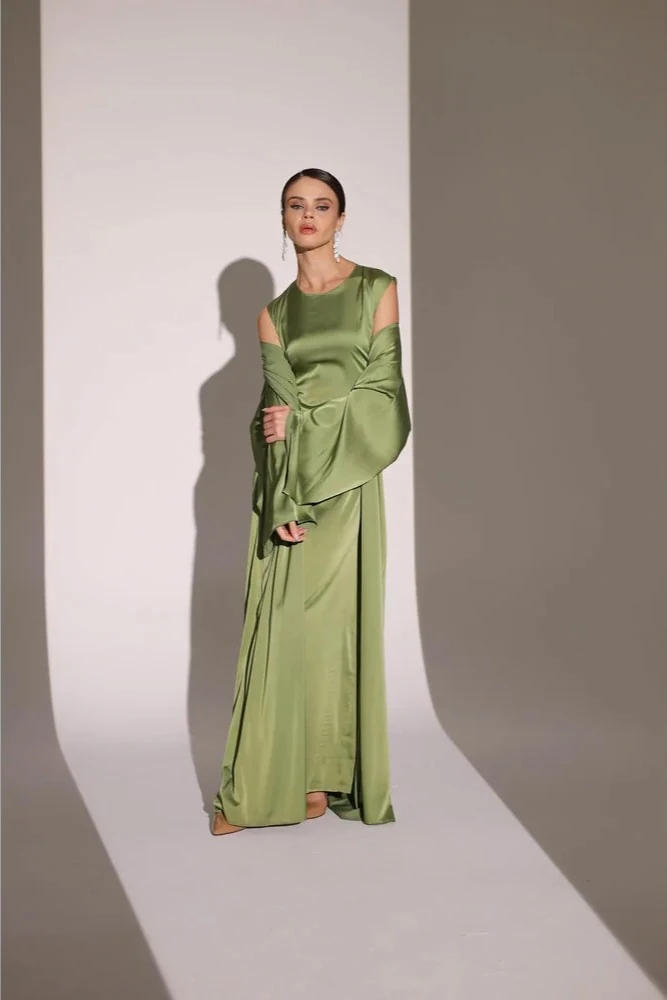Yağ Yeşili İpek Abaya Takımı