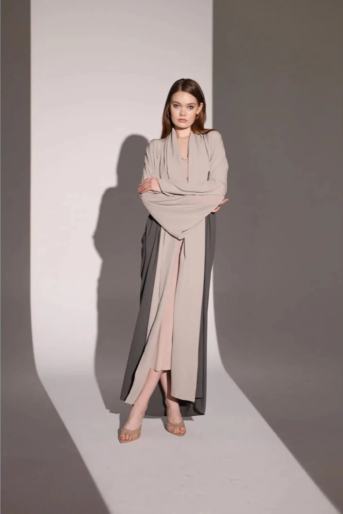 Kontrast Detaylı İki Renkli Abaya